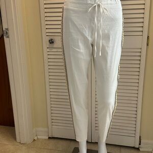 Bebe Cream Elastic Waist Pants